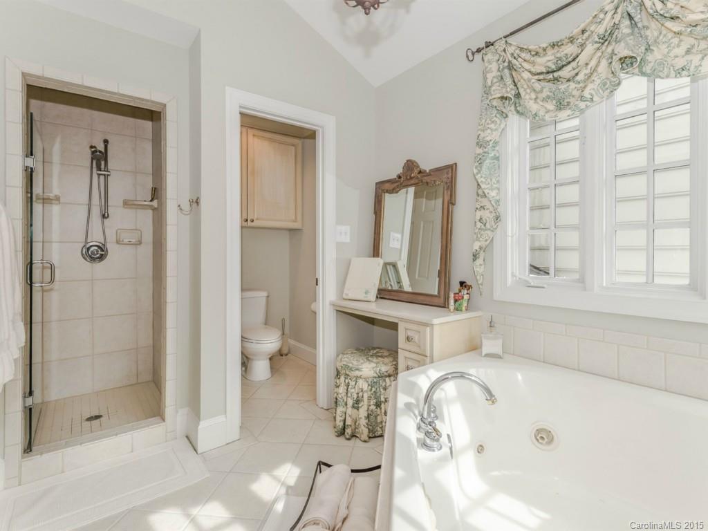 3933 Ayscough Road Charlotte, NC 28211 - Photo 16 of 24 Gallery Image 16