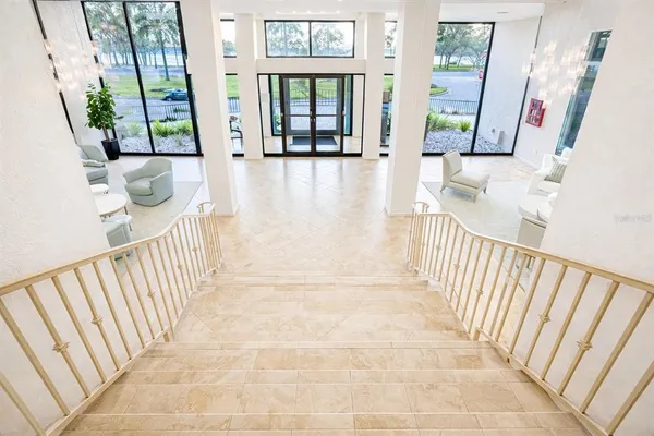 $795,000 | 707 South Gulfstream Avenue, Unit 307, Sarasota, FL 34236