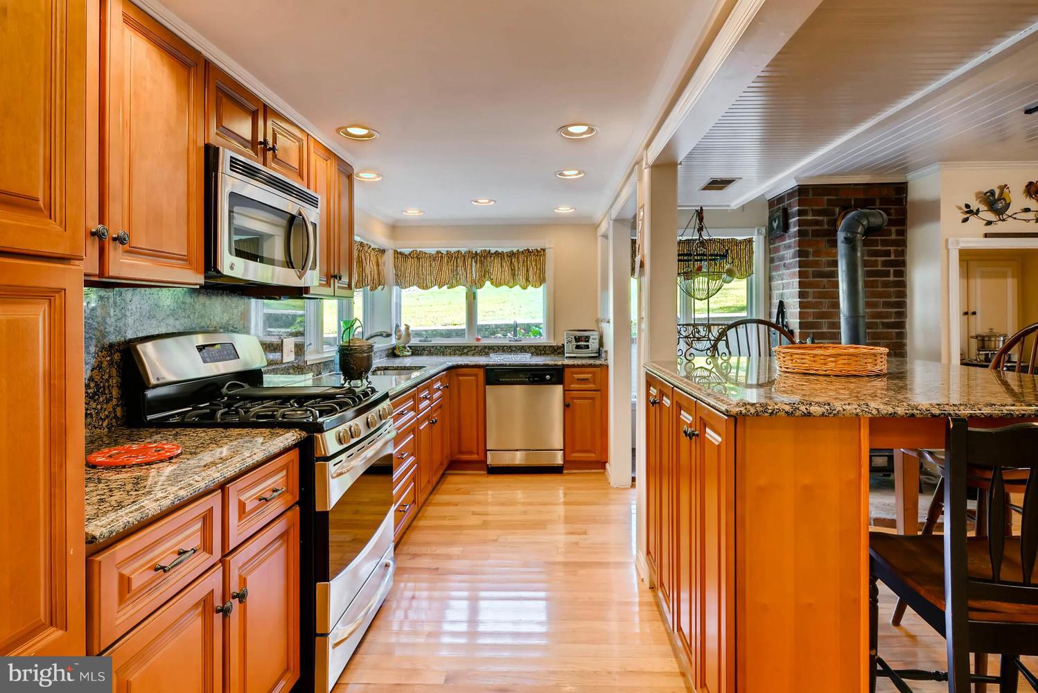 739 Bachmans Valley Road Westminster, MD 21157 - Photo 14 of 27 Kitchen