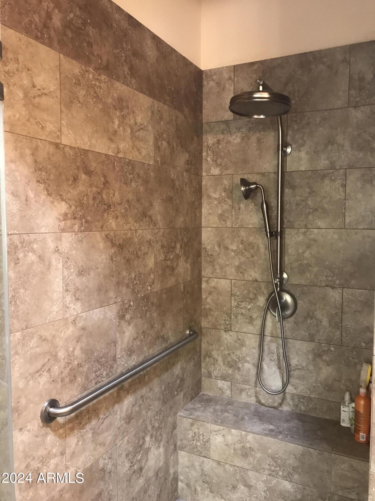 6520 East Onyx Avenue Paradise Valley, AZ 85253 - Photo 11 of 15 IMG_4529