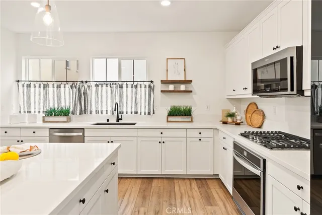 $1,065,000 | 27644 Grandview Way, San Pedro, CA 90732