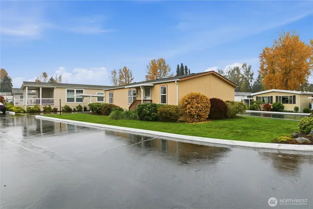 $99,000 | 10702 63rd Street East, Unit 36B, Puyallup, WA 98372