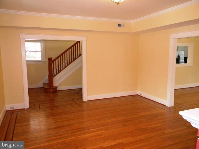 6102 Frederick Road Catonsville, MD 21228 - Photo 22 of 22 Living Room #3