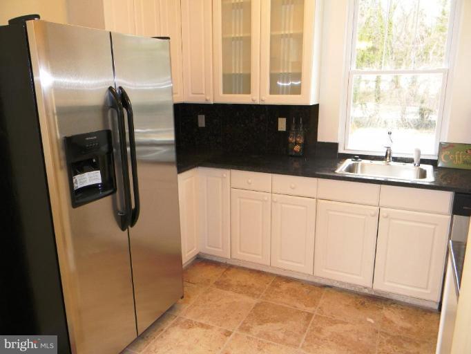 6102 Frederick Road Catonsville, MD 21228 - Photo 5 of 22 Kitchen #3