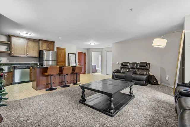 $190,000 | 118 South Washington Street, Unit 335A, Green Bay, WI 54301