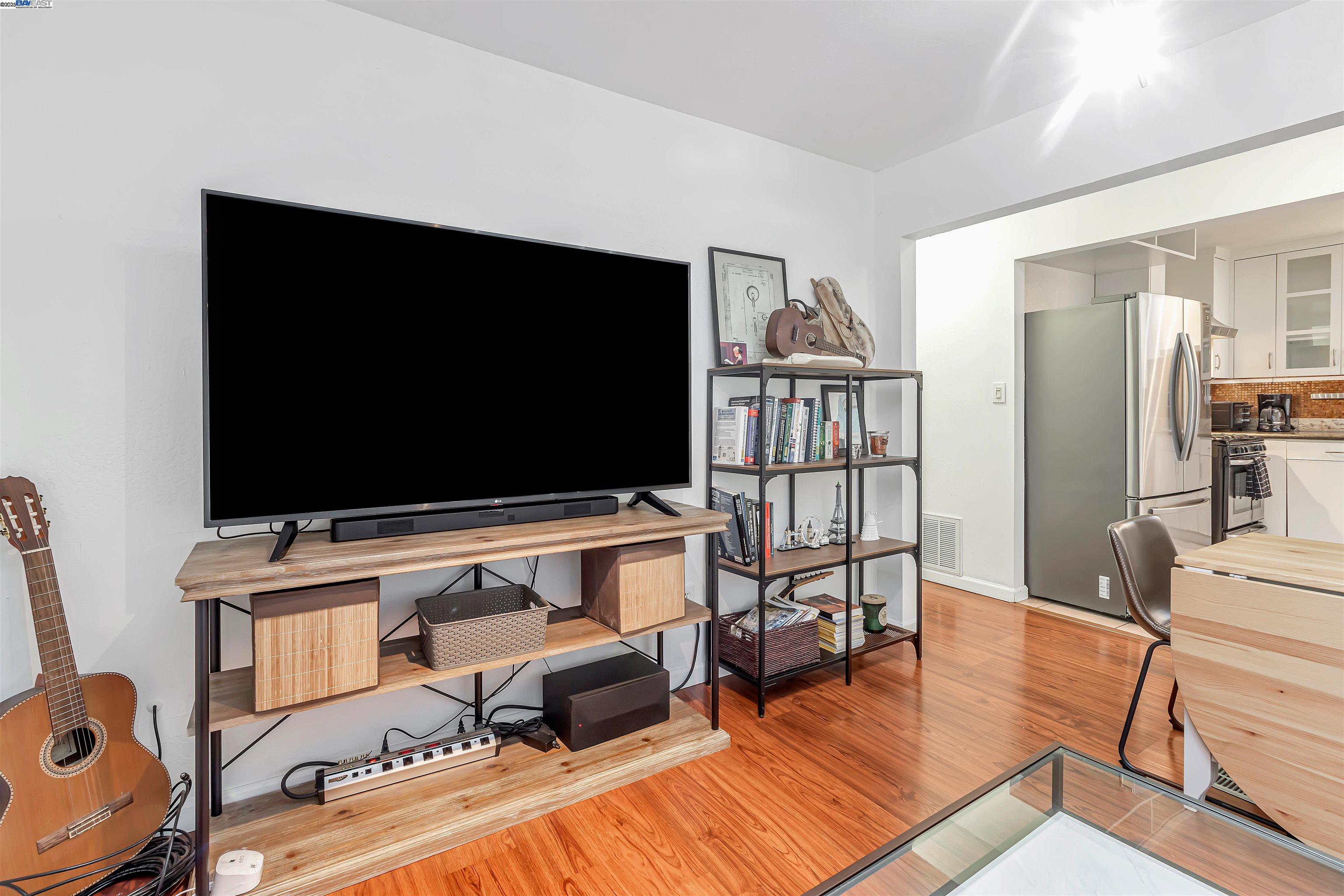 1416 12th Street Oakland, CA 94607 - Photo 10 of 37