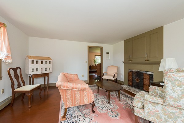 349 Exeter Road Hampton Falls, NH 03844 - Photo 7 of 24 Gallery Image 7