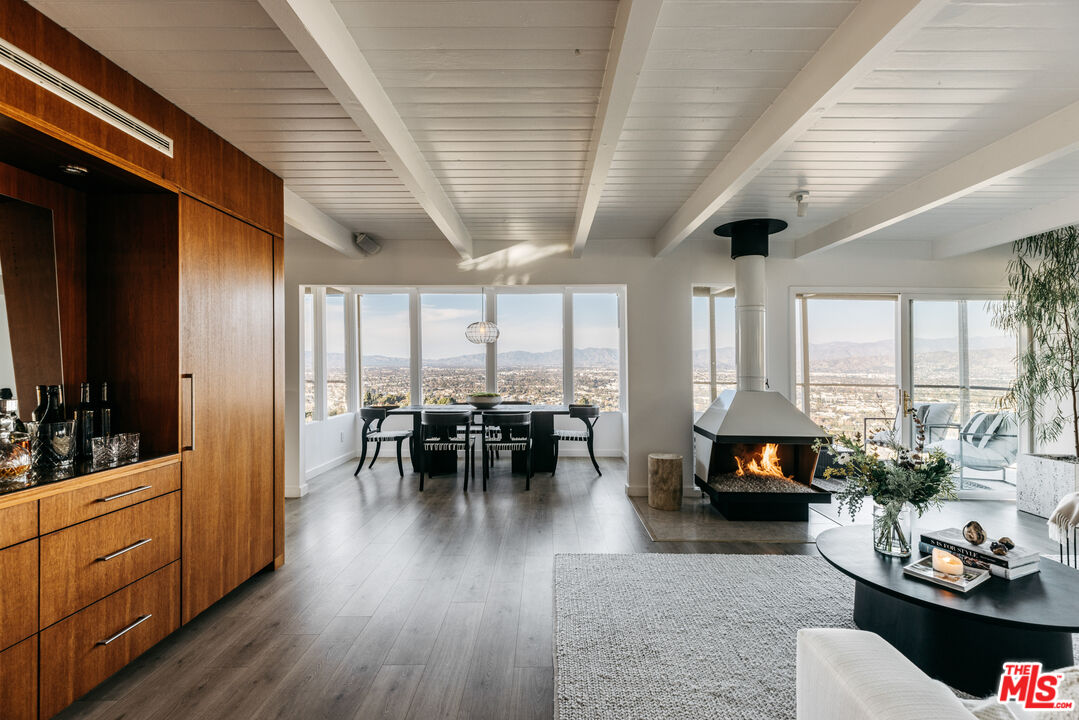 3272 Wrightwood Drive Studio City, CA 91604 - Photo 3 of 36 a living room with furniture kitchen view and a large window