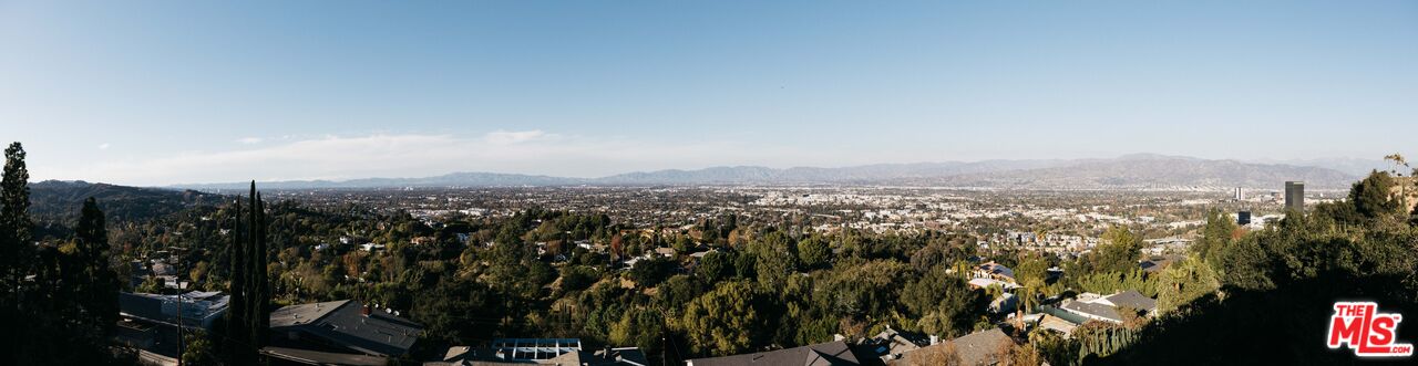 3272 Wrightwood Drive Studio City, CA 91604 - Photo 36 of 36 a view of a city