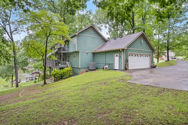 $775,000 | 7321 Coastal Drive, Harrison, TN 37341