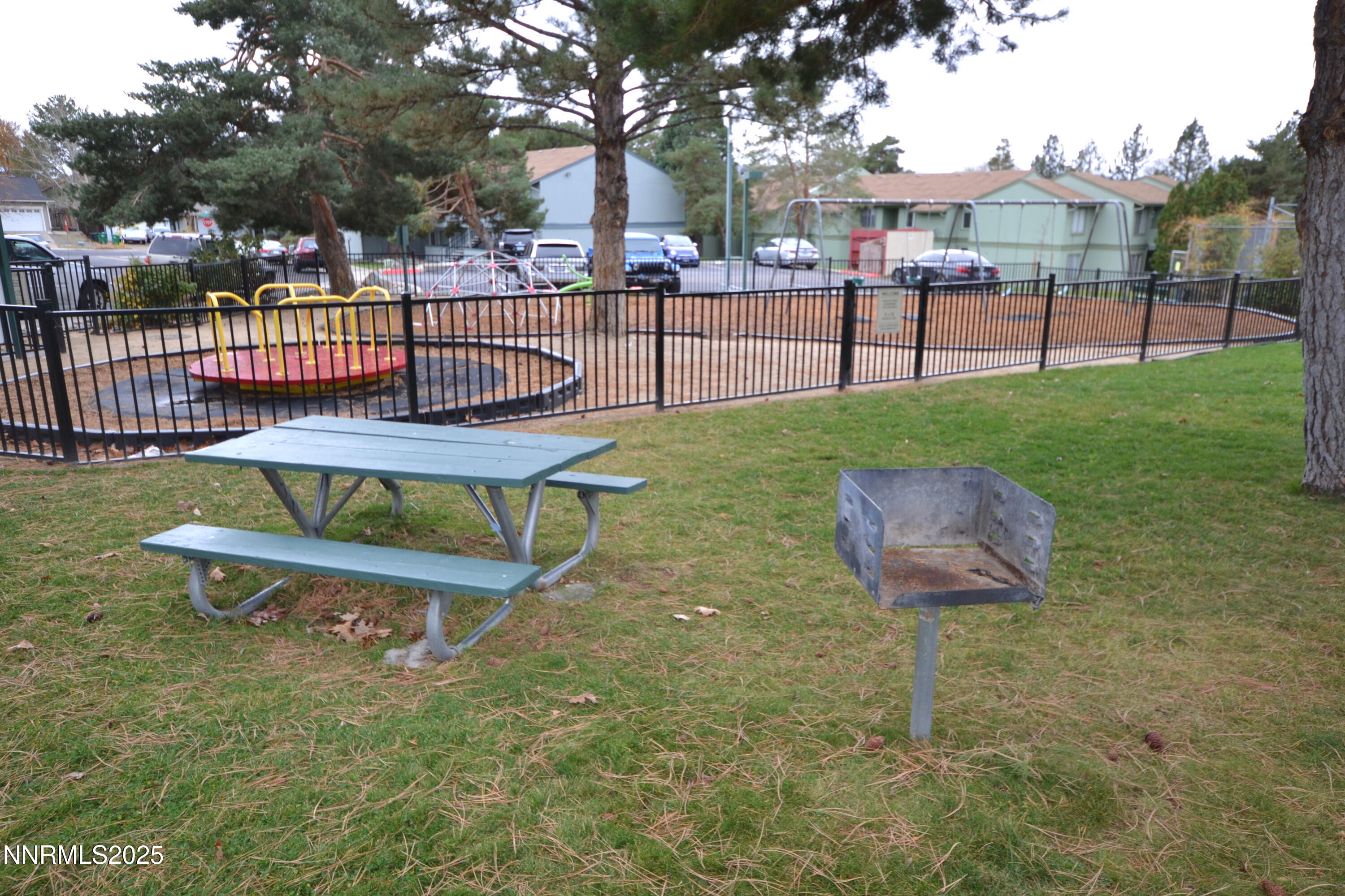 3927 Clear Acre Lane, Unit 207 Reno, NV 89512 - Photo 24 of 33 a garden view with a seating space