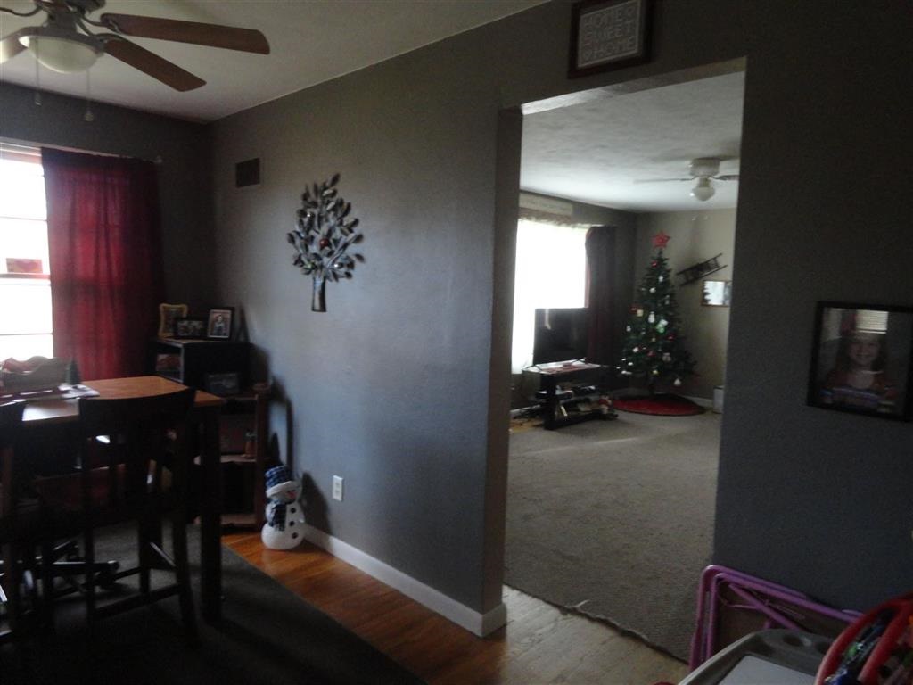 520 Locust Street Andover, IL 61233 - Photo 11 of 22 Gallery Image 11