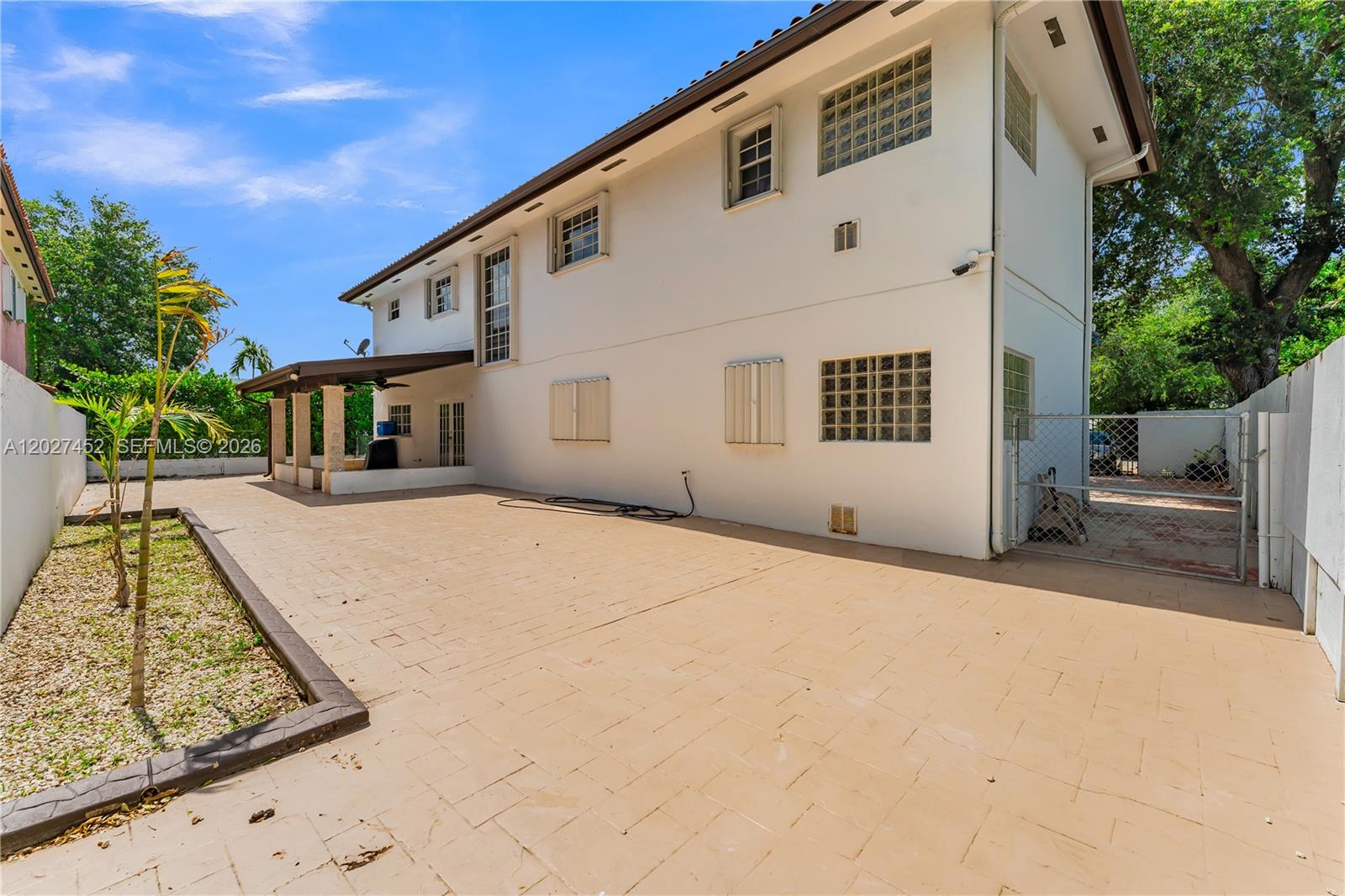 6284 Southwest 26th Street Miami, FL 33155 - Photo 67 of 74