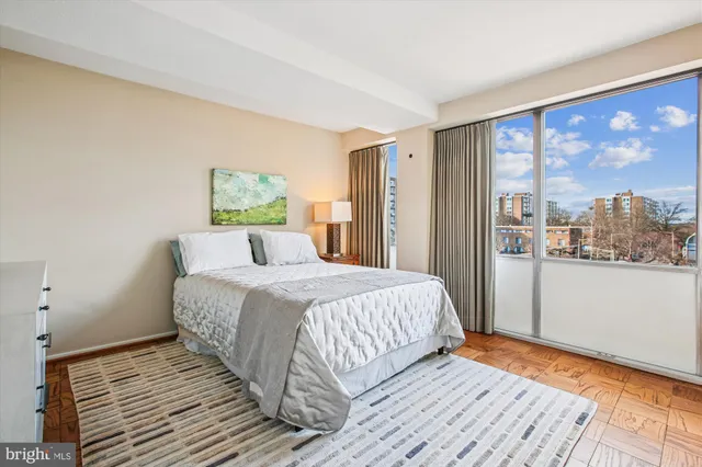 $2,875 | 1311 Delaware Avenue Southwest, Unit S331, Washington, DC 20024