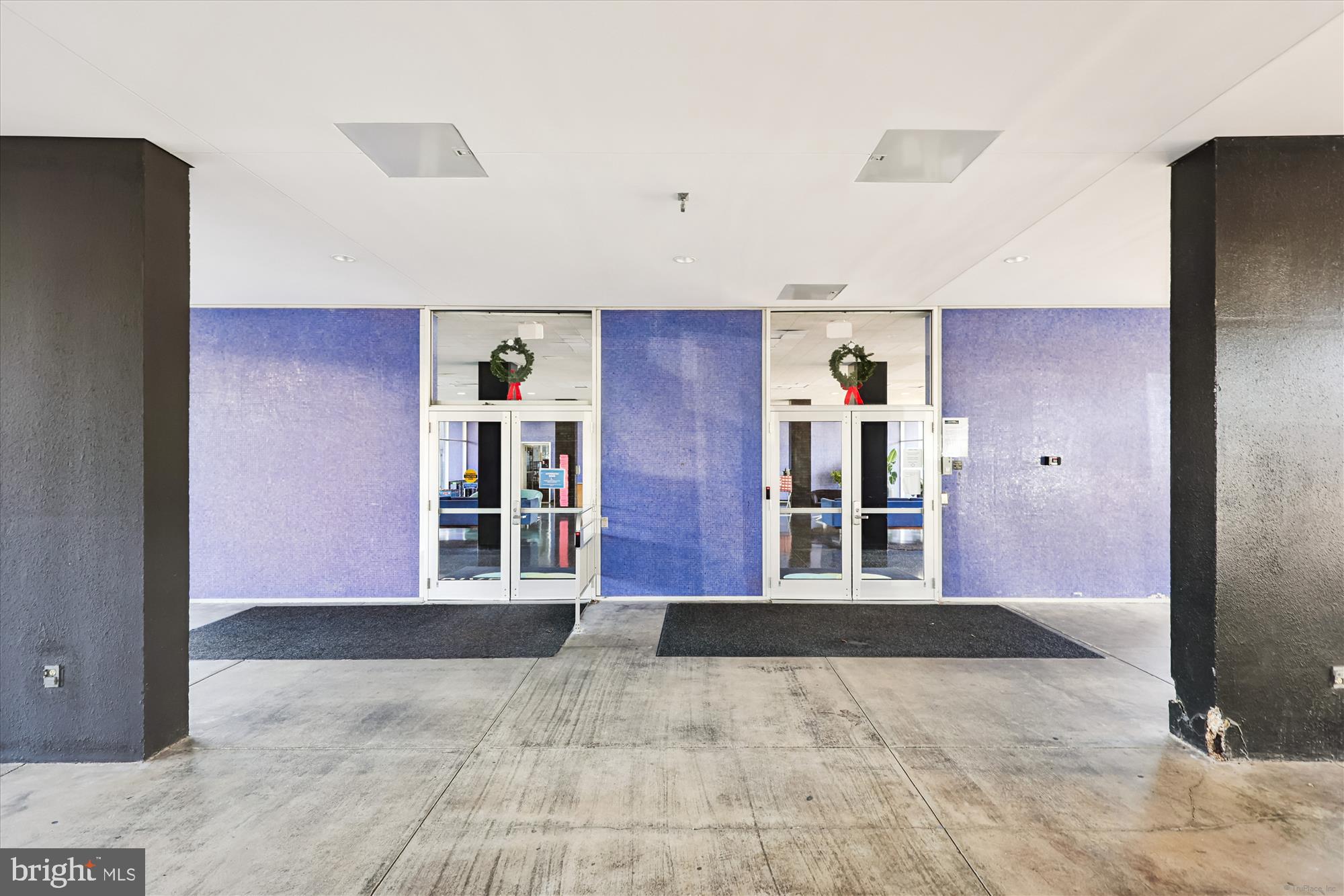 1311 Delaware Avenue Southwest, Unit S331 Washington, DC 20024 - Photo 27 of 35 a view of an front door