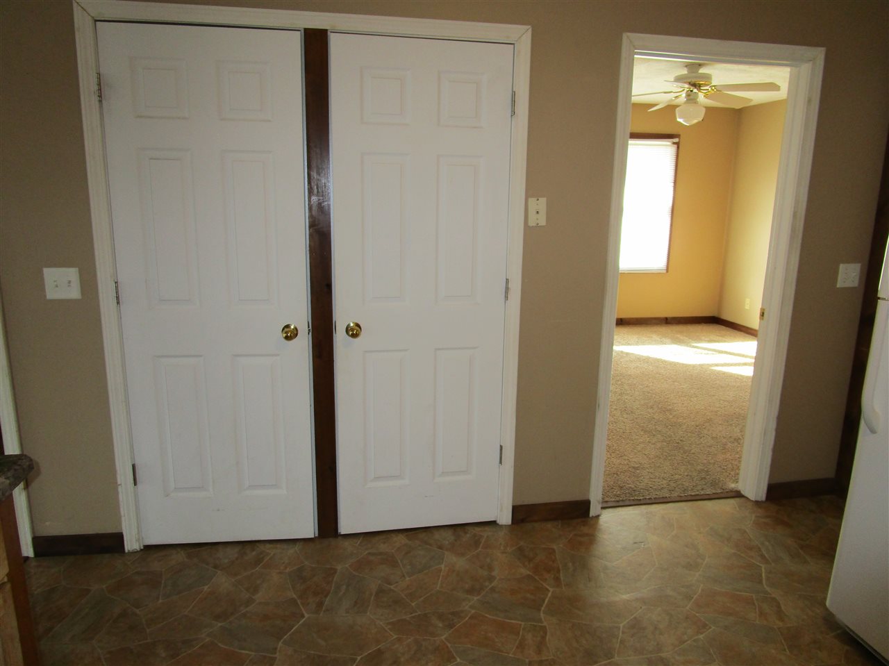 1327 Morton Avenue Springfield, IL 62702 - Photo 8 of 20 Gallery Image 8