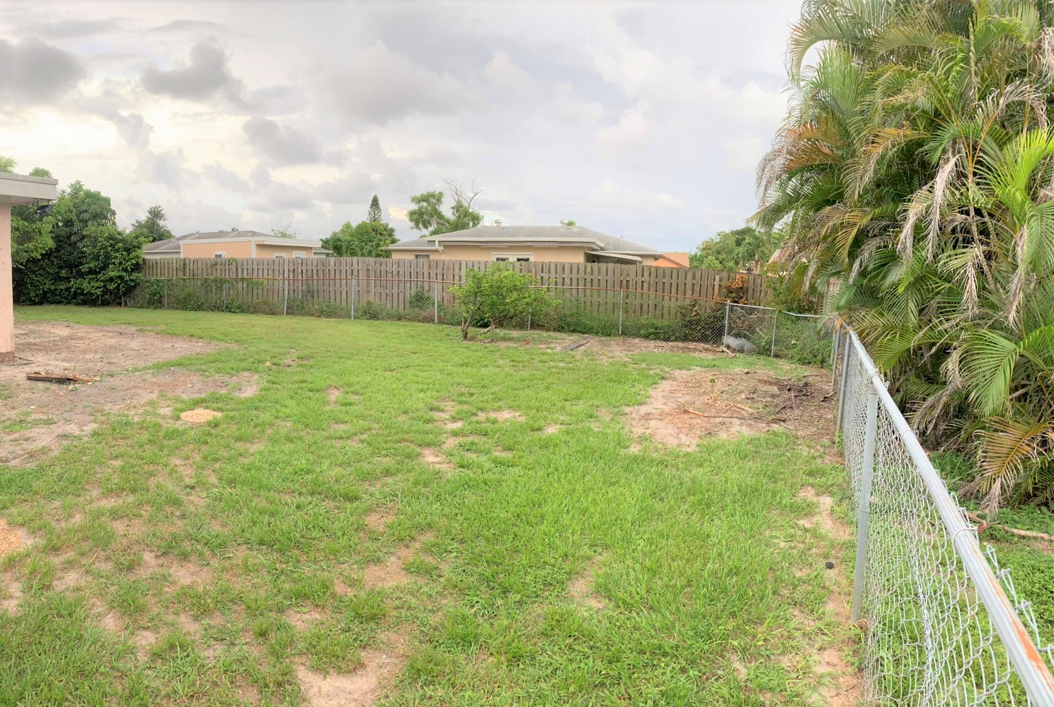 19471 Colorado Circle Boca Raton, FL 33434 - Photo 16 of 28 Back