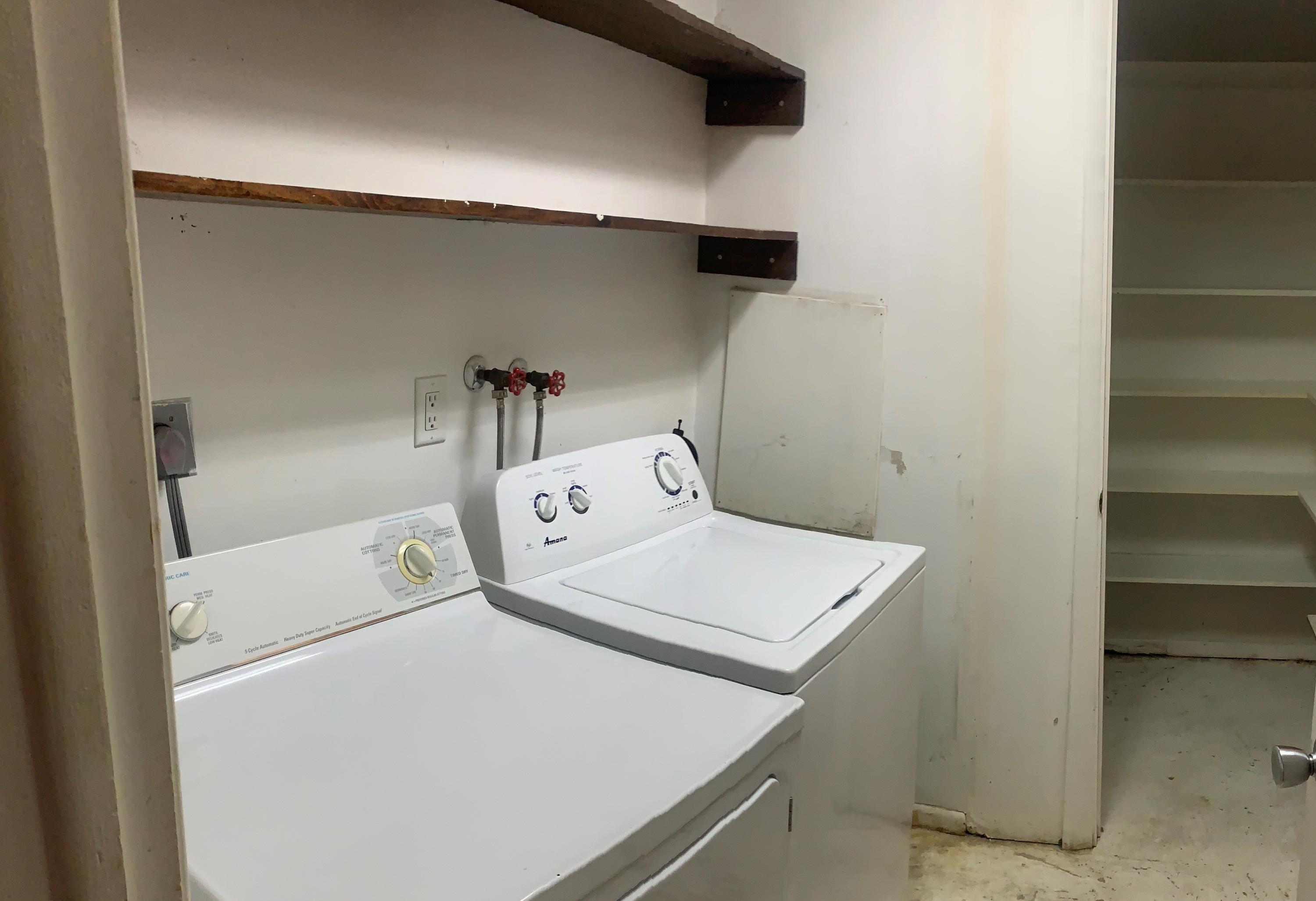 19471 Colorado Circle Boca Raton, FL 33434 - Photo 6 of 28 Laundry-Pantry