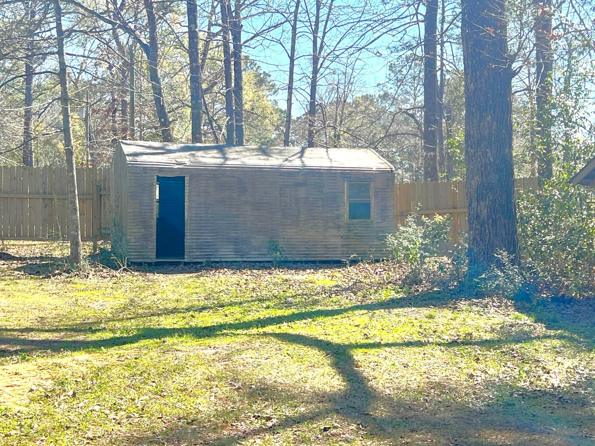 166 Miller Road DeFuniak Springs, FL 32435 - Photo 37 of 76 Outbuildings - Aluminium Storage Shed (1