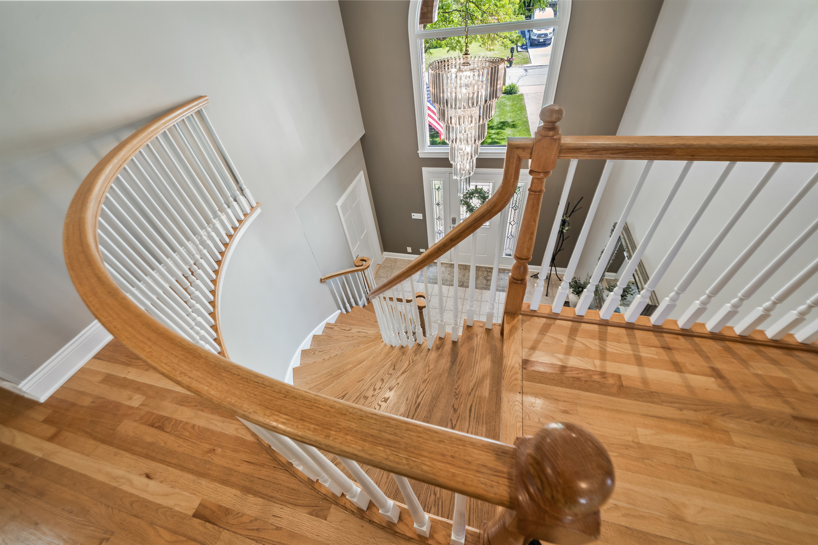 986 Red Oak Street Addison, IL 60101 - Photo 10 of 34