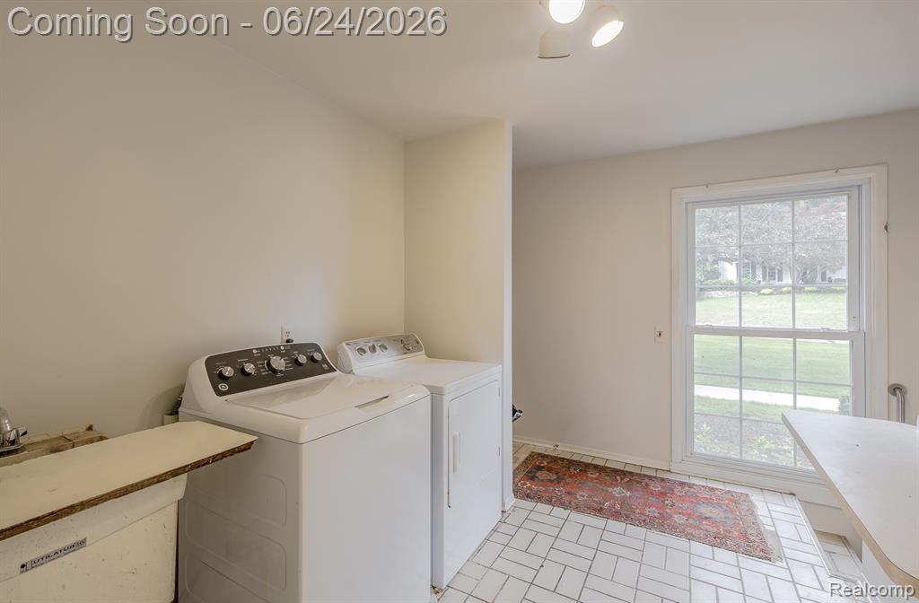 710 Basswood Drive Rochester Hills, MI 48309 - Photo 24 of 42