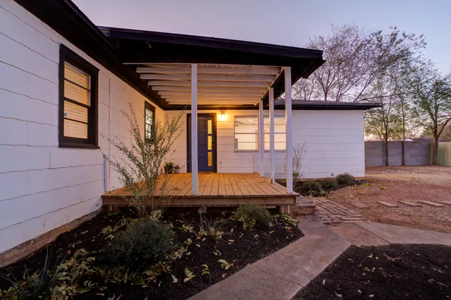 $250,000 | 2802 39th Street, Lubbock, TX 79413