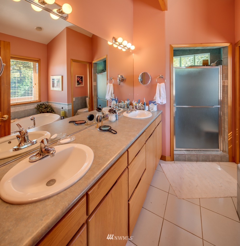 3080 Haynie Road Custer, WA 98240 - Photo 11 of 25
