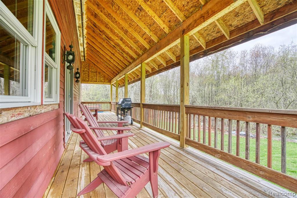 4033 Hogback Road Fowlerville, MI 48836 - Photo 34 of 38