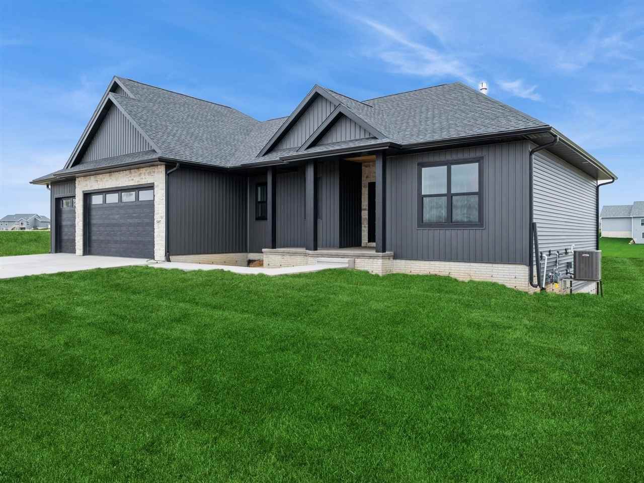 5497 Silver Rdg Road Marion, IA 52302 - Photo 3 of 40 Gallery Image 3