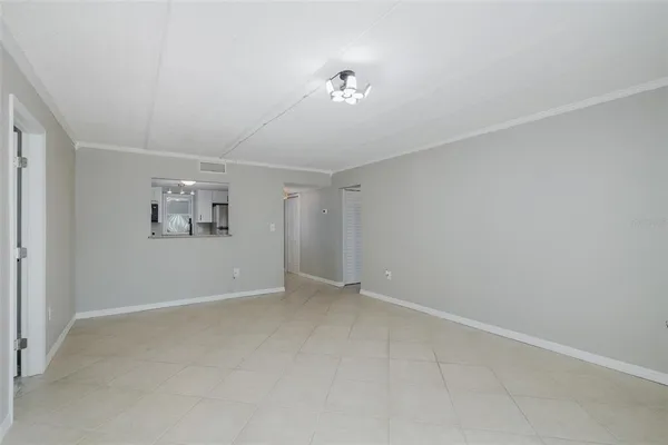 $2,350 | 464 North Paula Drive, Unit 106, Dunedin, FL 34698