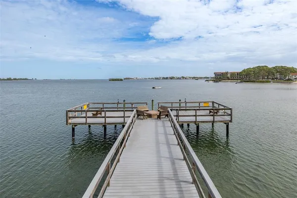 $2,350 | 464 North Paula Drive, Unit 106, Dunedin, FL 34698