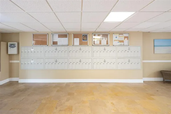 $2,350 | 464 North Paula Drive, Unit 106, Dunedin, FL 34698