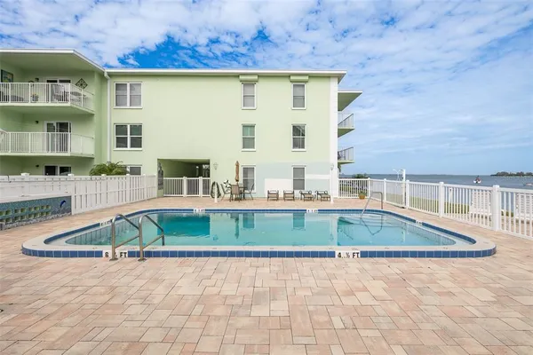 $2,350 | 464 North Paula Drive, Unit 106, Dunedin, FL 34698