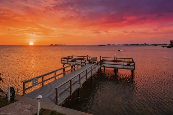 $2,350 | 464 North Paula Drive, Unit 106, Dunedin, FL 34698