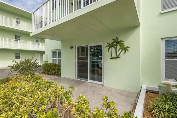 $2,350 | 464 North Paula Drive, Unit 106, Dunedin, FL 34698