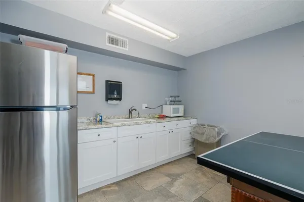 $2,350 | 464 North Paula Drive, Unit 106, Dunedin, FL 34698