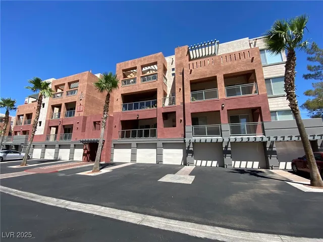 $2,150 | 67 East Agate Avenue, Unit 403, Las Vegas, NV 89123