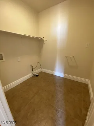 $2,150 | 67 East Agate Avenue, Unit 403, Las Vegas, NV 89123