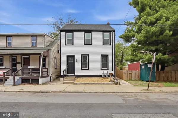 $399,900 | 751 High Street, Lancaster, PA 17603