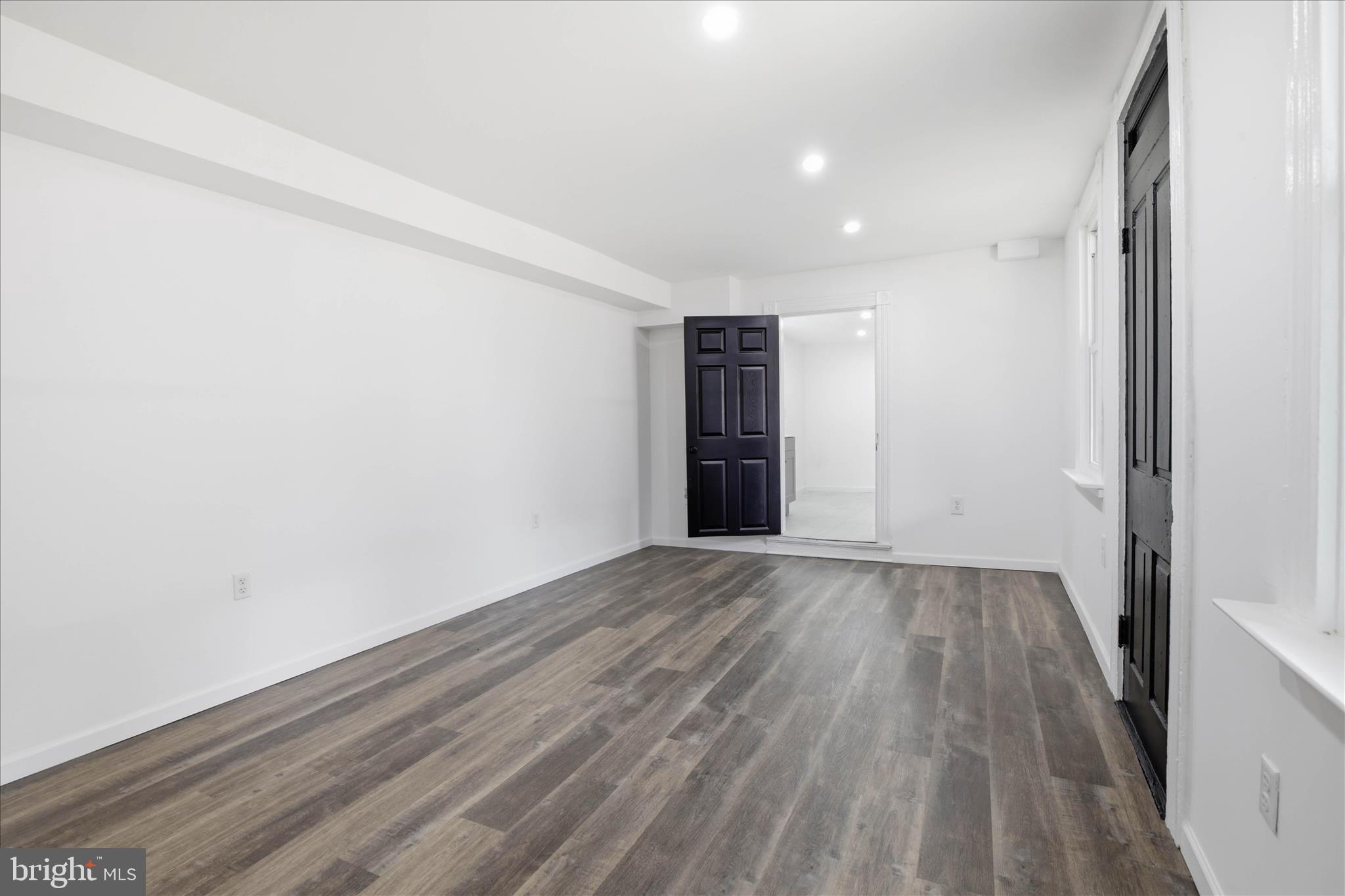 751 High Street Lancaster, PA 17603 - Photo 19 of 41 a view of an empty room with wooden floor and closet