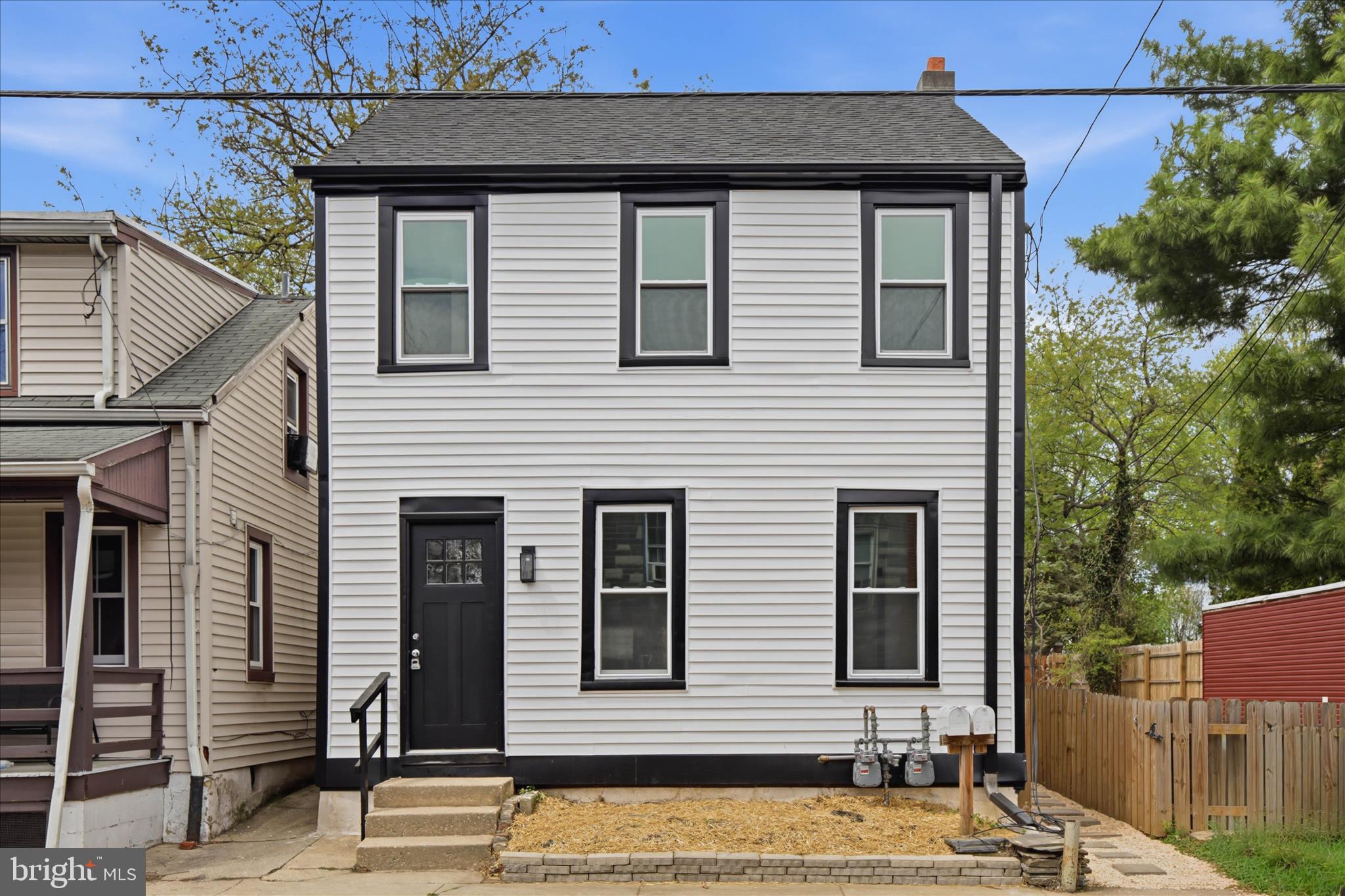 751 High Street Lancaster, PA 17603 - Photo 2 of 41 a front view of a house with a tree