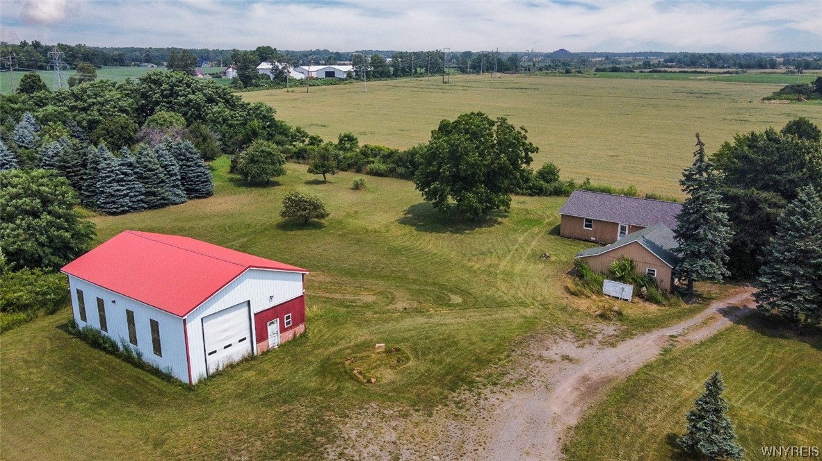 4131 Saunders Settlement Road Cambria, NY 14132 - Photo 13 of 50