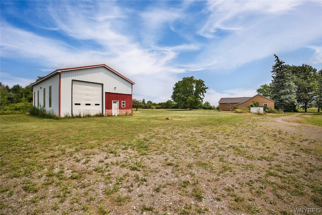 4131 Saunders Settlement Road Cambria, NY 14132 - Photo 14 of 50