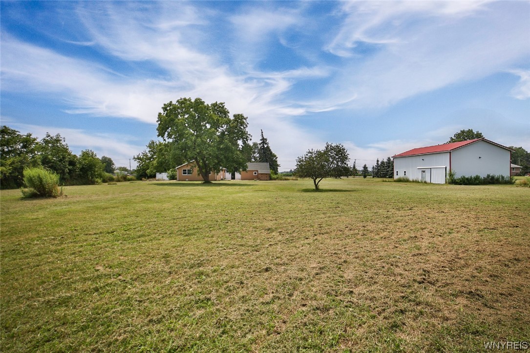 4131 Saunders Settlement Road Cambria, NY 14132 - Photo 16 of 50
