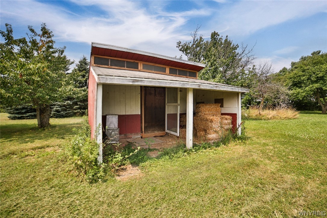 4131 Saunders Settlement Road Cambria, NY 14132 - Photo 20 of 50