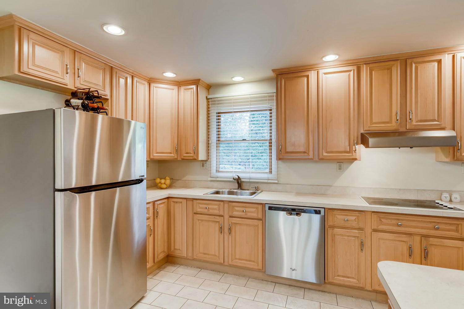 12315 Timber Grove Road Owings Mills, MD 21117 - Photo 11 of 30 kitchen
