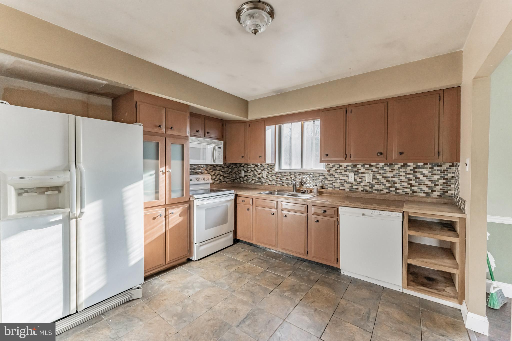 732 Raynham Road Collegeville, PA 19426 - Photo 12 of 23 Kitchen