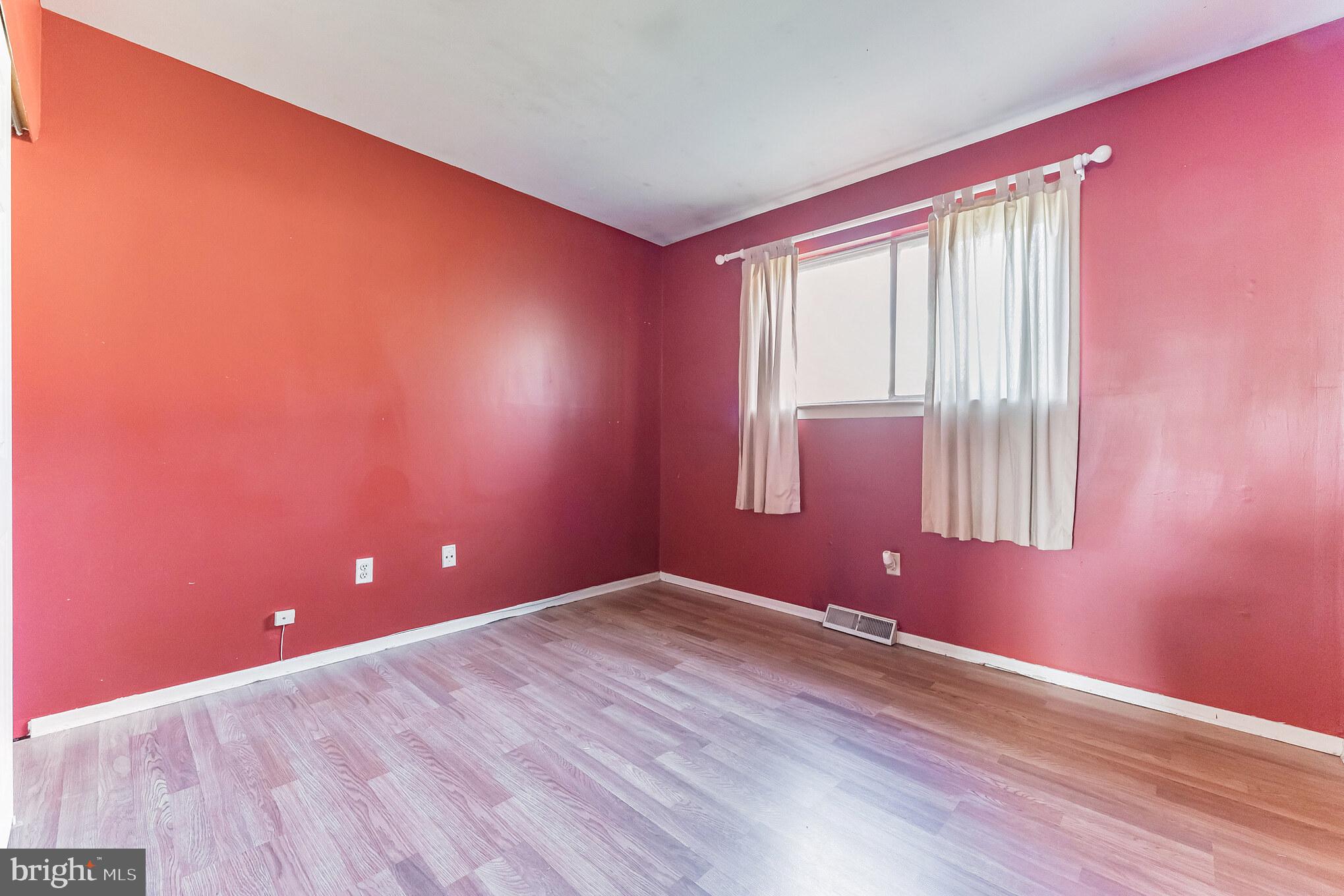 732 Raynham Road Collegeville, PA 19426 - Photo 18 of 23 Secondary Bedroom