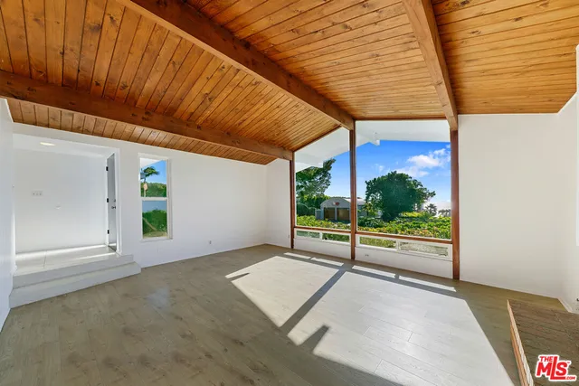 $9,495 | 31617 Broad Beach Road, Malibu, CA 90265