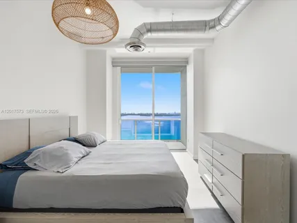 $2,850,000 | 600 Northeast 27th Street, Unit PH2, Miami, FL 33137